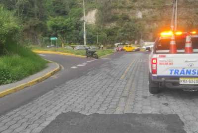 Por el derrumbe se cerr&oacute; la v&iacute;a