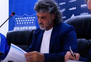 Leonel &Aacute;lvarez dej&oacute; al 'Bombillo'.