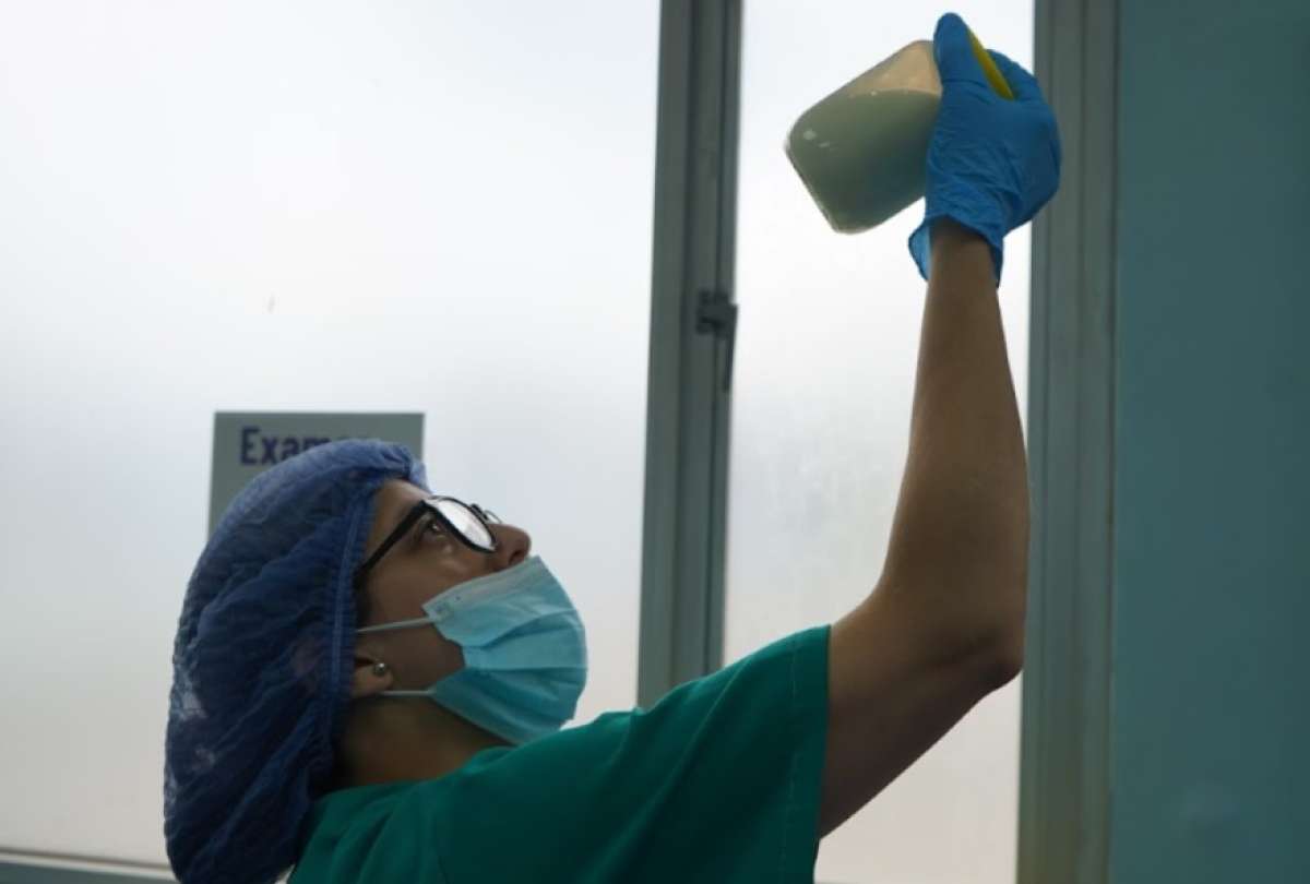 María José Pinto recorrió las instalaciones del HGONA en Quito. 