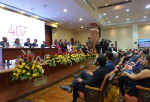 El alcalde de Cuenca, Cristian Zamora mencion&oacute; nuevas obras para la ciudad en la sesion solemne por la Fundaci&oacute;n de la ciudad.