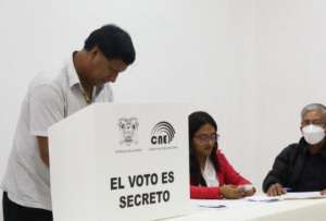 CNE habilita dos opciones para consultar el lugar de votaci&oacute;n en las elecciones del 2023