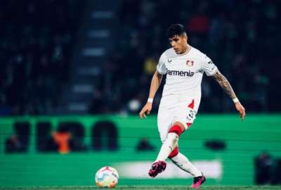 Piero Hincapi&eacute; volvi&oacute; a la canchas con el Bayer Leverkusen