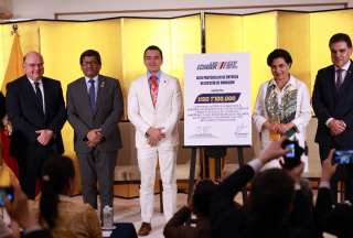 Visita a Jap&oacute;n: Suzuki dona USD 1.1 millones para programa J&oacute;venes al Volante