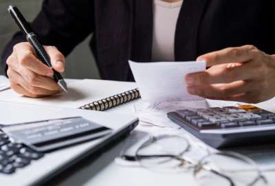 SRI present&oacute; una calculadora para saber cu&aacute;nto debe pagar de impuestos
