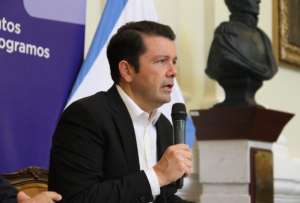 Francisco Jim&eacute;nez sostiene que el trabajo de las mesas t&eacute;cnicas de di&aacute;logo van por buen camino