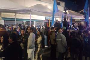 Los militantes de la RC5 se mostraron "apagados" tras la publicaci&oacute;n de los resultados oficiales del CNE. 