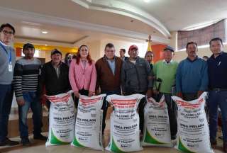 Productores de Bol&iacute;var y Chimborazo reciben beneficios para impulsar el sector agropecuario