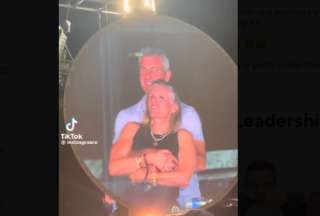 C&aacute;mara en concierto de Coldplay capta infidelidad y las redes identifican a los protagonistas