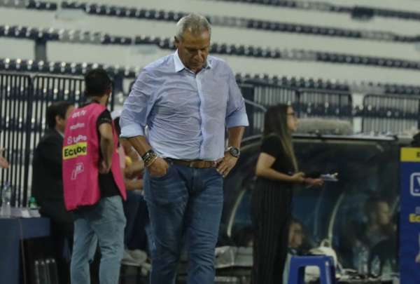 Hern&aacute;n Torres fue suspendido por tres fechas