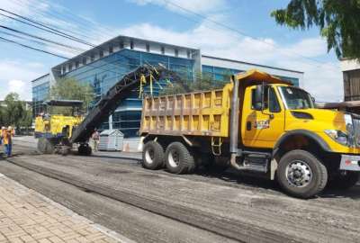 Contin&uacute;an los trabajos de rehabilitaci&oacute;n en las calles de Quito