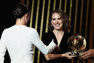 Natalie Portman entreg&oacute; el Bal&oacute;n de Oro femenino