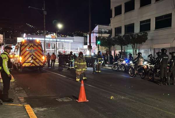 Autoridades investigan explosi&oacute;n en el norte de Quito, que dej&oacute; siete heridos 