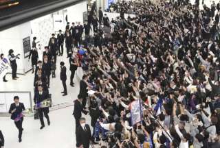 Jap&oacute;n recibe a sus jugadores como 'h&eacute;roes nacionales', tras su eliminaci&oacute;n mundialista