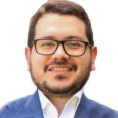 Esteban Polo Pazmiño, docente de la UIDE